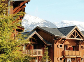 Apartment with a balcony in Le Grand Massif